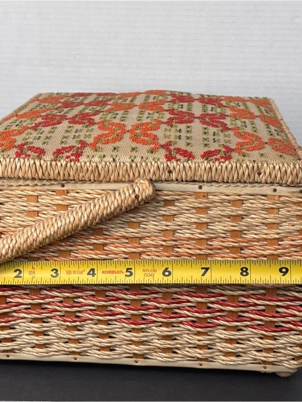 Vtg 1960’s JCPenney Wicker Woven Needlepoint Sewing Basket Box Japan w/Extra’s
